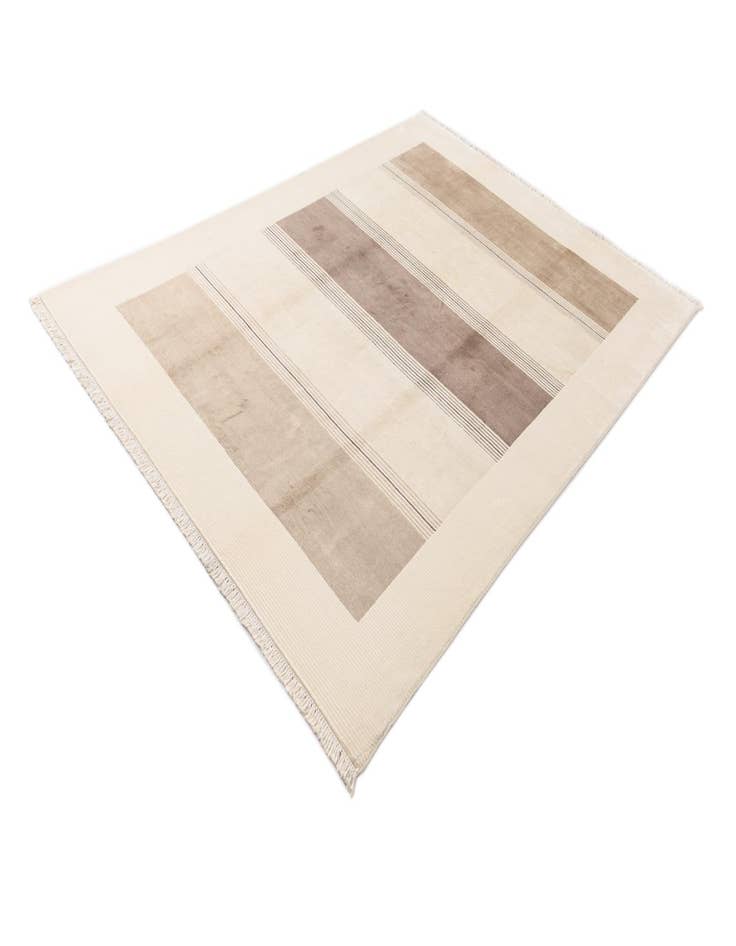 Detail image of  6' 9 x 9' 5  Hand Knotted Darya Wool Rug