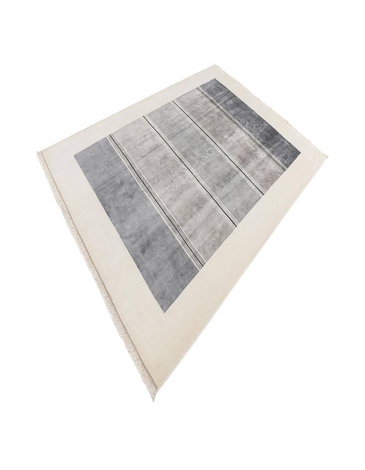 Detail image of  6' 10 x 9' 9  Hand Knotted Darya Wool Rug