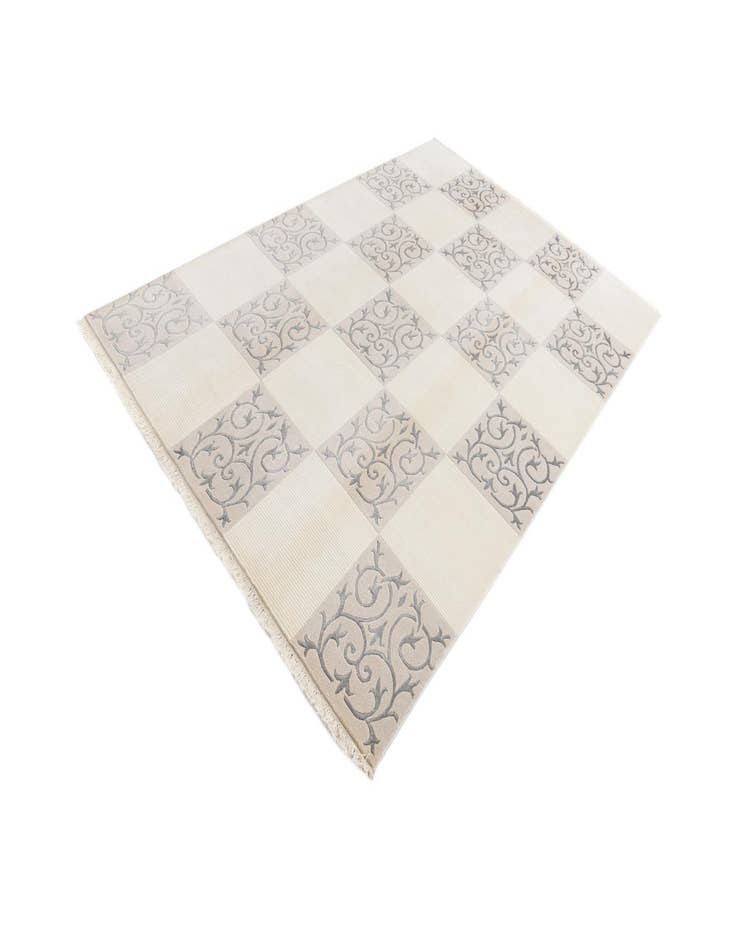 Detail image of  6' 7 x 9' 10  Hand Knotted Darya Wool Rug