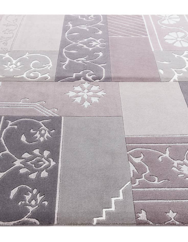 Detail image of  4' 6 x 6' 9  Hand Knotted Darya Wool Rug