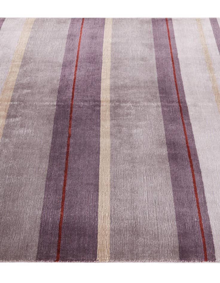 Detail image of  4' 11 x 6' 7  Hand Knotted Darya Wool Rug