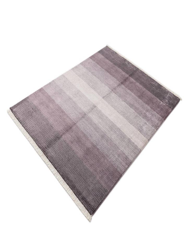 Detail image of  4' 11 x 6' 9  Hand Knotted Darya Wool Rug