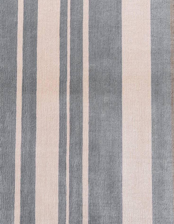 Detail image of  4' 9 x 6' 8  Hand Knotted Darya Wool Rug