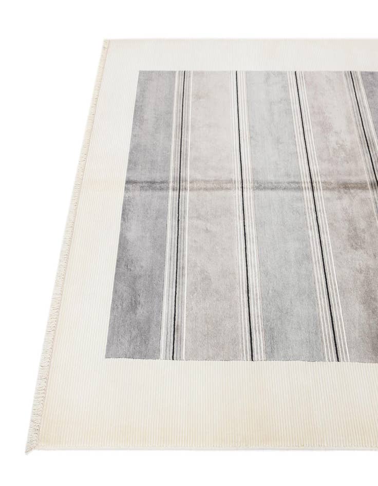 Detail image of  4' 11 x 6' 8  Hand Knotted Darya Wool Rug