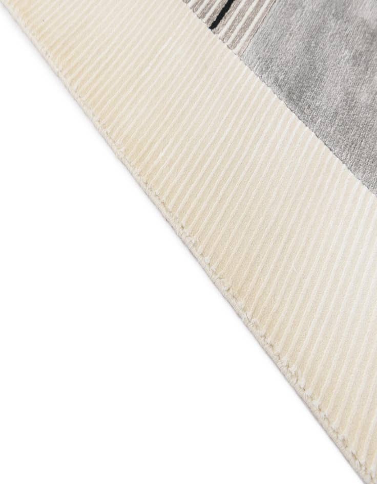 Detail image of  4' 11 x 6' 8  Hand Knotted Darya Wool Rug