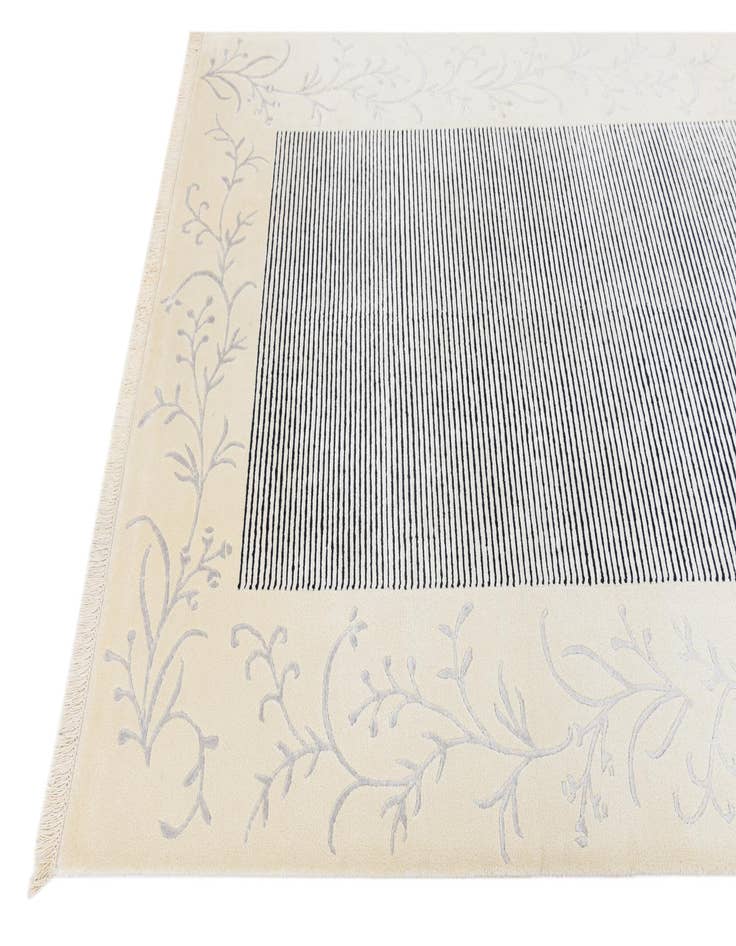 Detail image of  5' 9 x 7' 10  Hand Knotted Darya Wool Rug