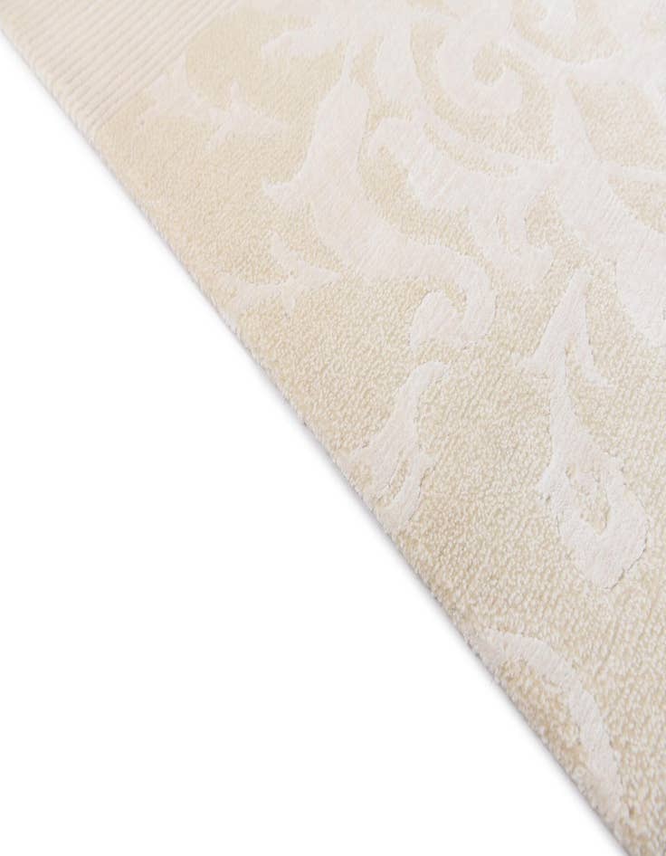 Detail image of  5' 9 x 8'  Hand Knotted Darya Wool Rug