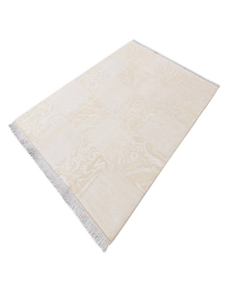 Detail image of  5' 9 x 7' 11  Hand Knotted Darya Wool Rug