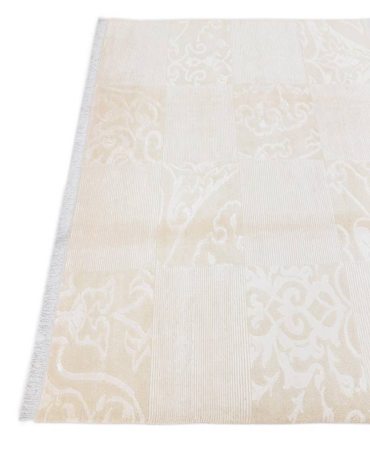 Detail image of  5' 9 x 7' 11  Hand Knotted Darya Wool Rug