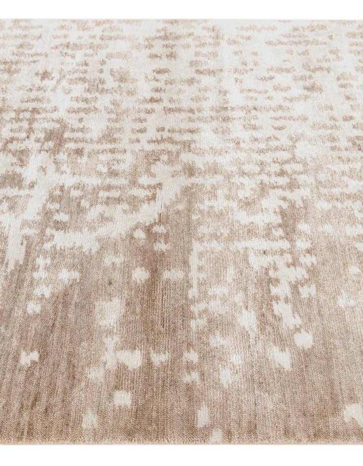 Detail image of  3' x 5'  Hand Knotted Darya Wool Rug