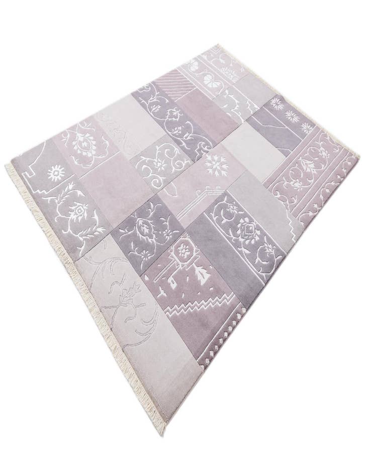 Detail image of  5' 7 x 8'  Hand Knotted Darya Wool Rug