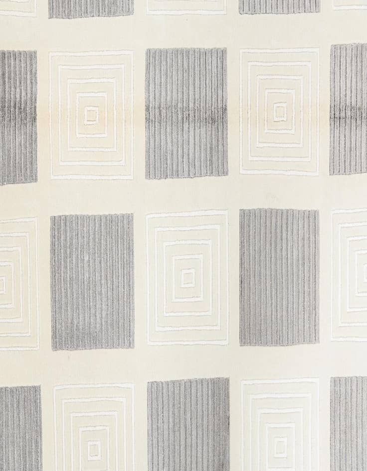 Detail image of  5' 7 x 7' 11  Hand Knotted Darya Wool Rug