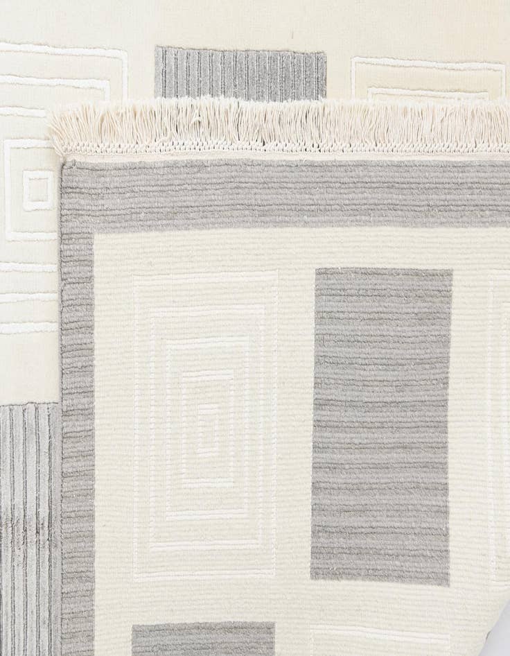 Detail image of  5' 7 x 7' 11  Hand Knotted Darya Wool Rug