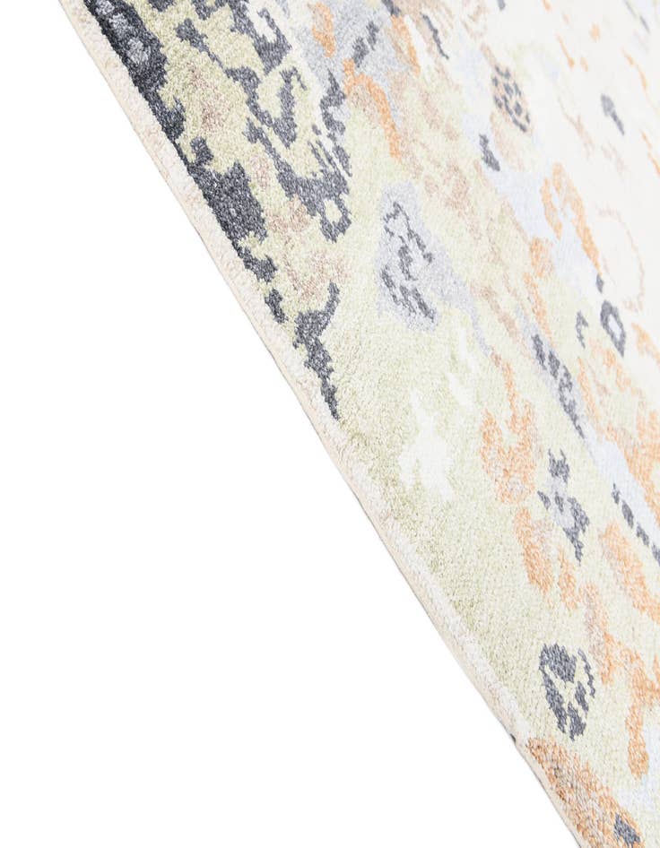 Detail image of  5' 7 x 7' 9  Hand Knotted Darya Wool Rug