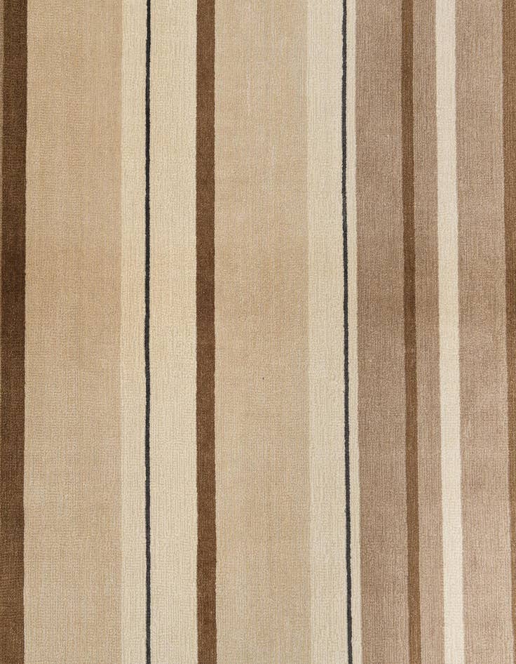 Detail image of 3' 11 x 5' 11 Hand Knotted Darya Wool Rug