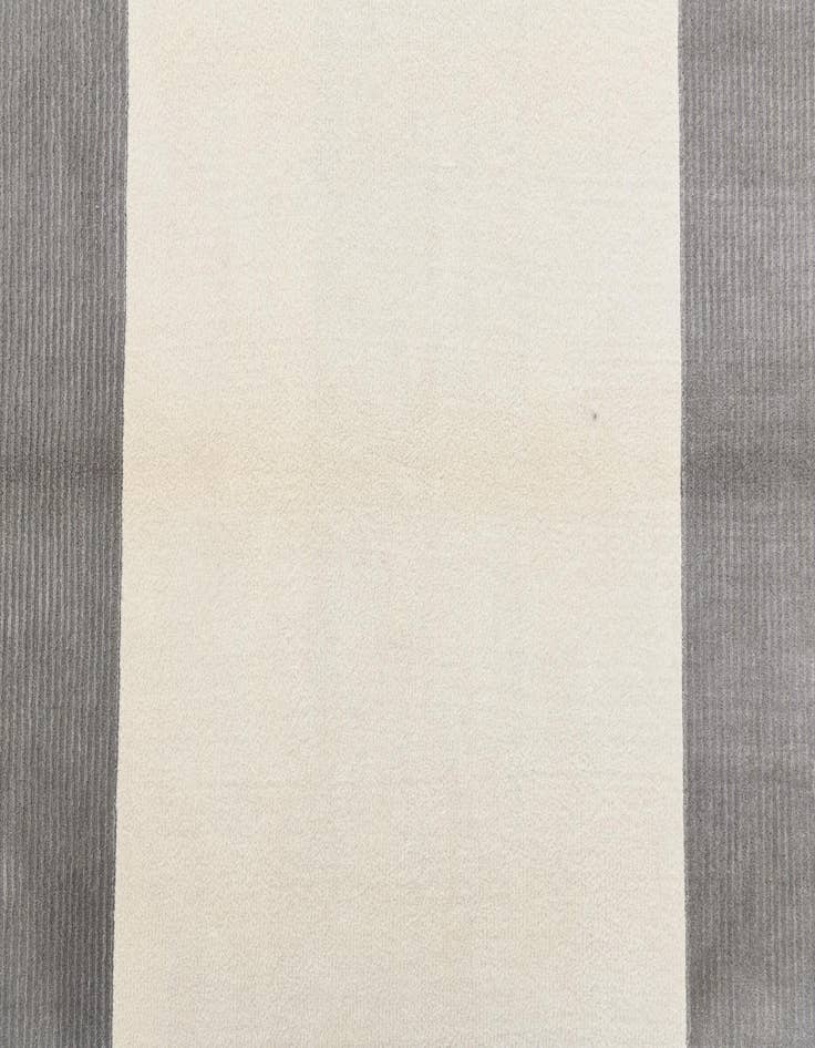 Detail image of  5' 5 x 7' 10  Hand Knotted Darya Wool Rug