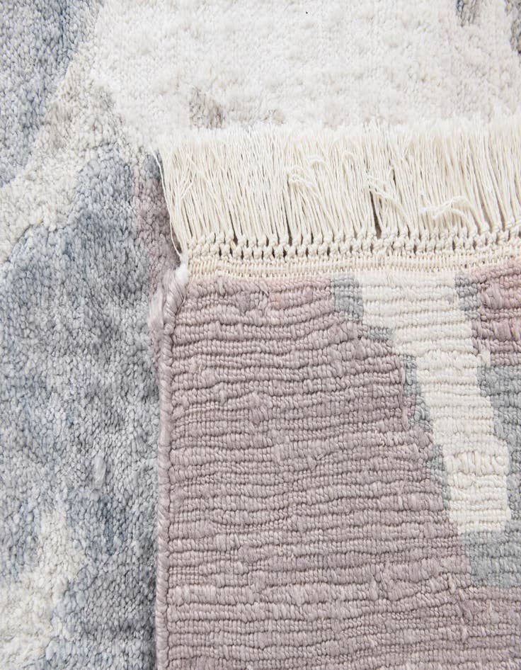 Detail image of  5' 7 x 8' 2  Hand Knotted Darya Wool Rug