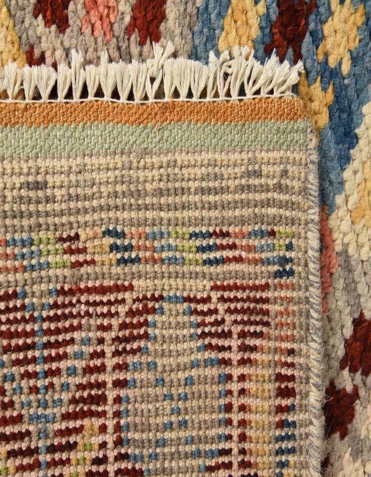 Detail image of  4' 10 x 7' 6  Hand Knotted Darya Wool Rug