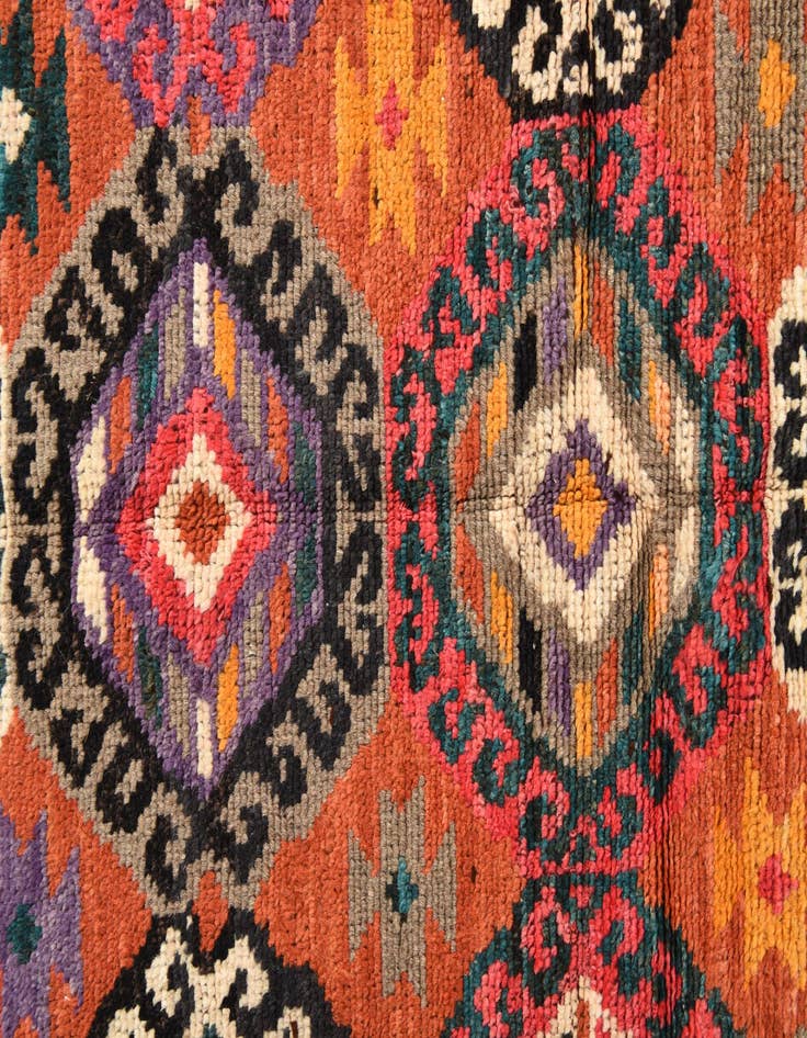 Detail image of  5' x 7'  Hand Knotted Darya Wool Rug