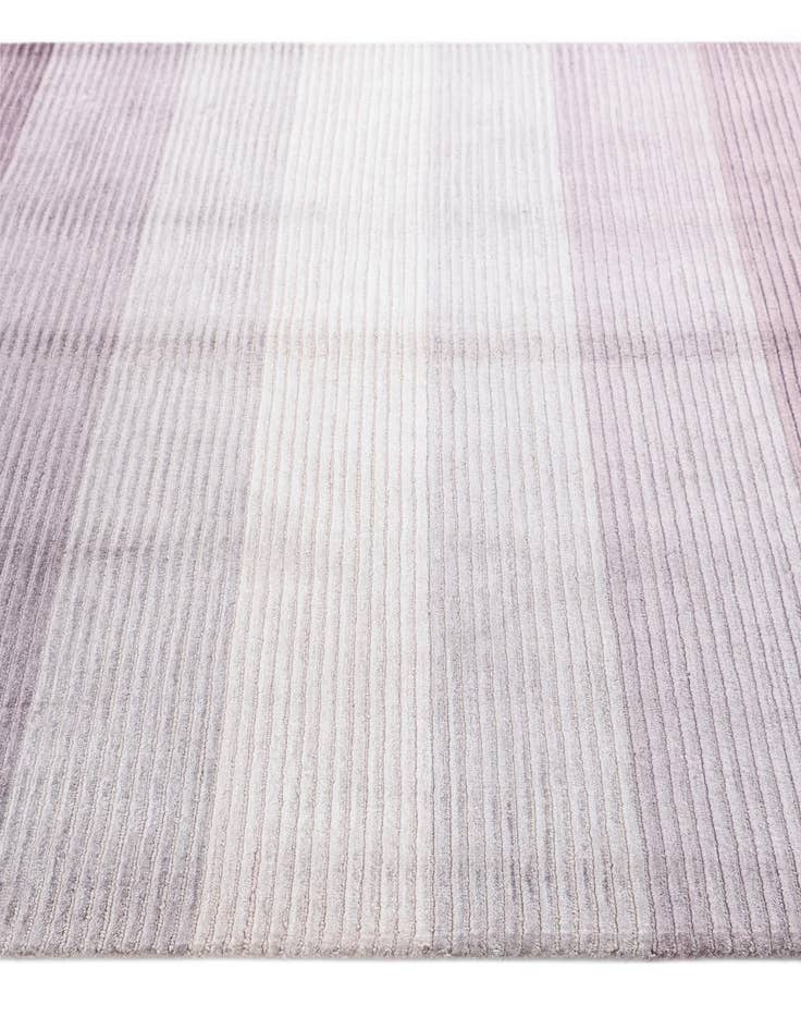 Detail image of  4' 11 x 6' 8  Hand Knotted Darya Wool Rug