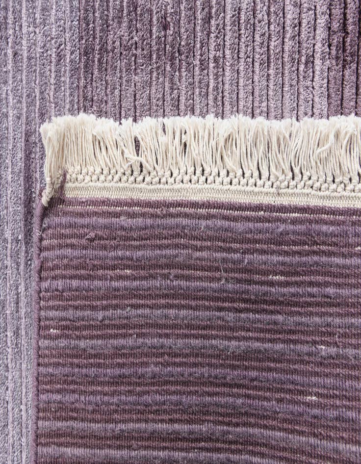 Detail image of  4' 9 x 6' 8  Hand Knotted Darya Wool Rug