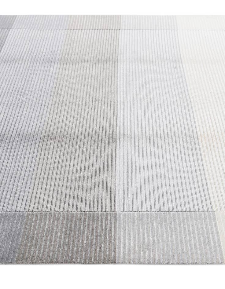 Detail image of  5' 6 x 7' 9  Hand Knotted Darya Wool Rug