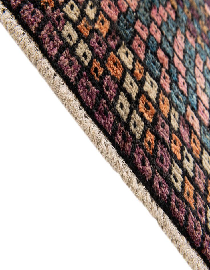 Detail image of  4' 1 x 5' 5  Hand Knotted Darya Wool Rug