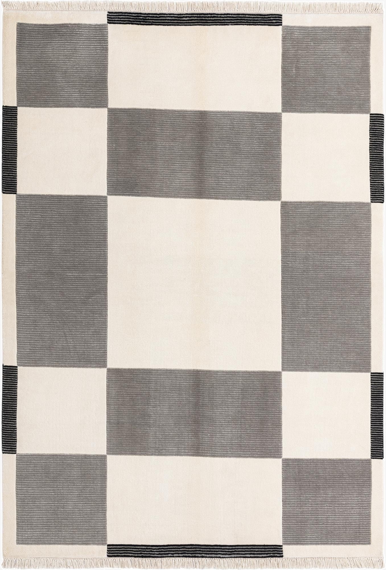  5' 5 x 7' 10  Hand Knotted Darya Wool Rug