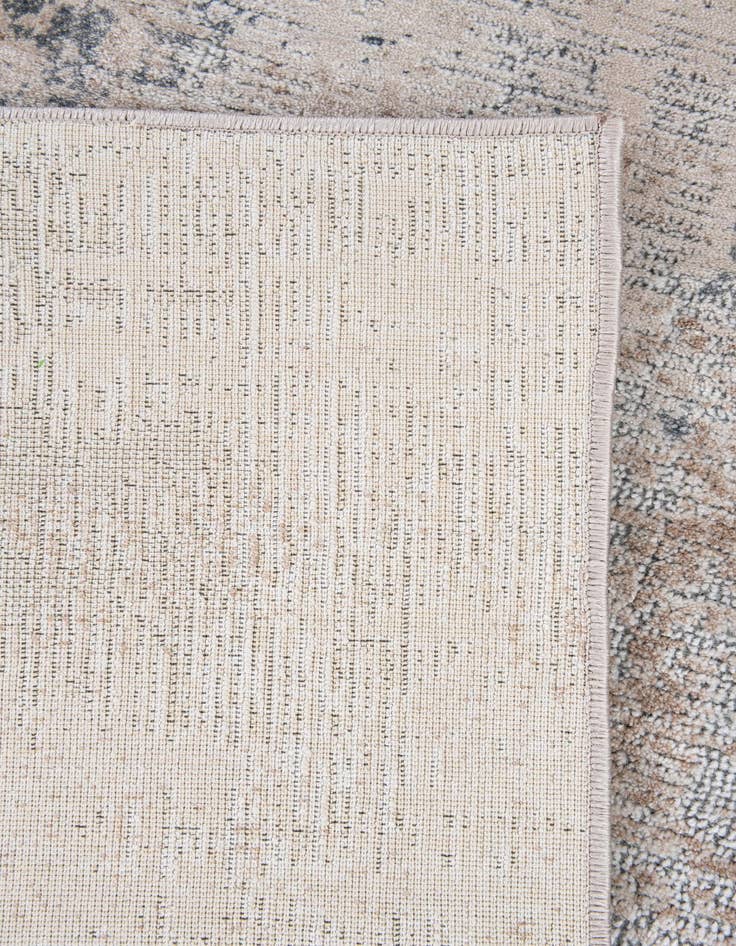 Detail image of  5' 2 x 7' 8 Deepa Rug