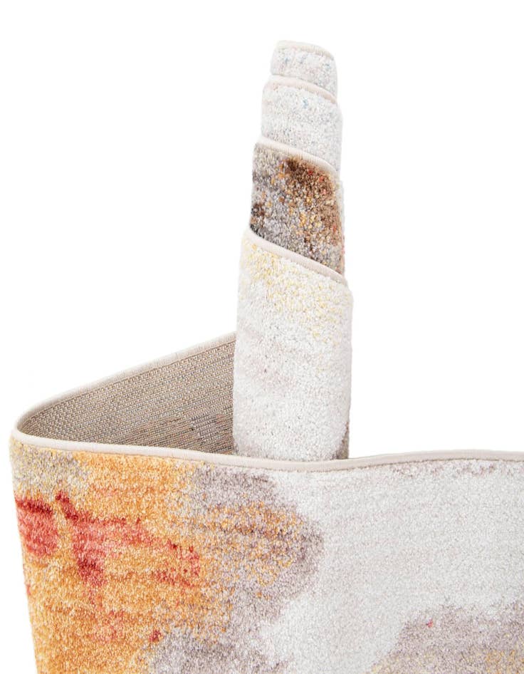 Detail image of Jill Zarin 5' x 8' Downtown West Village Rug