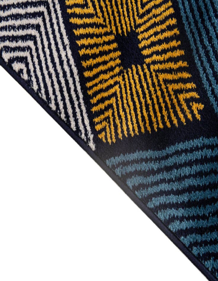 Detail image of  5' 2 x 7' 6 Eco Trellis Rug