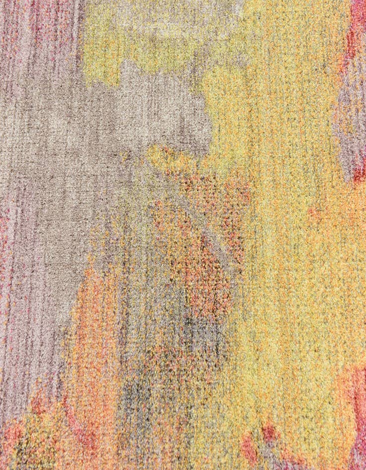 Detail image of  5' 3 x 7' 6 Empera Rug