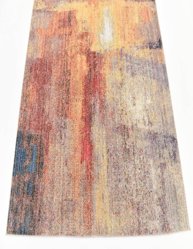 Detail image of  5' 3 x 7' 6 Empera Rug