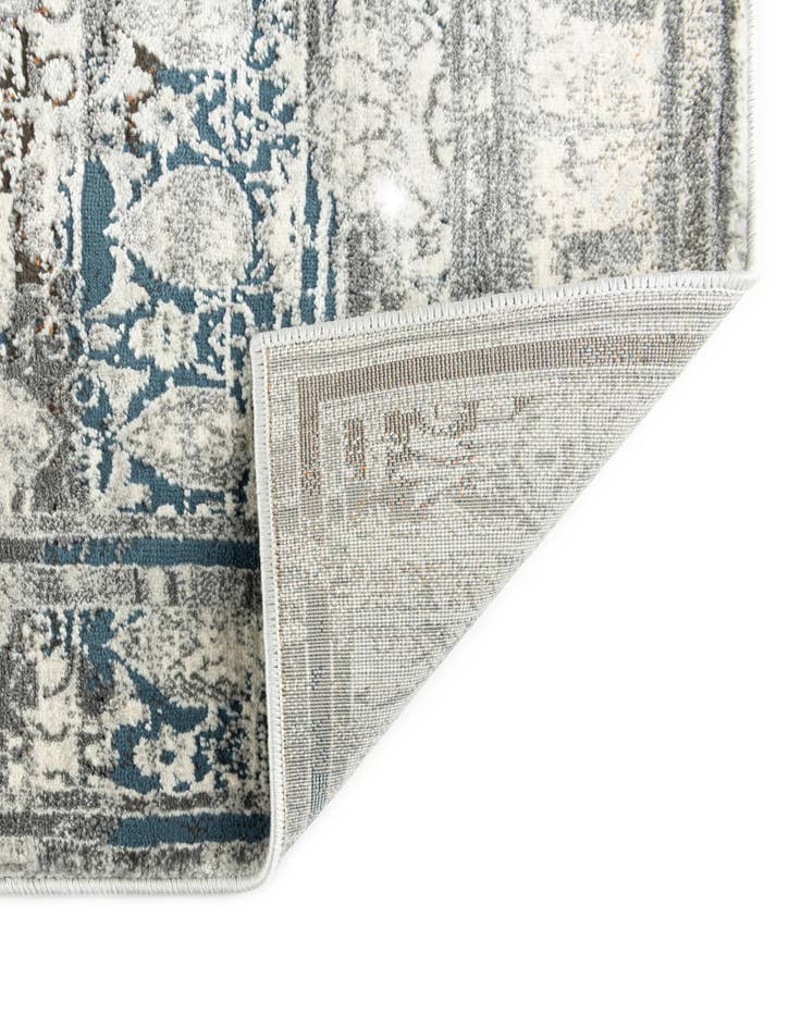 Detail image of  7' x 10' Finsbury Rug