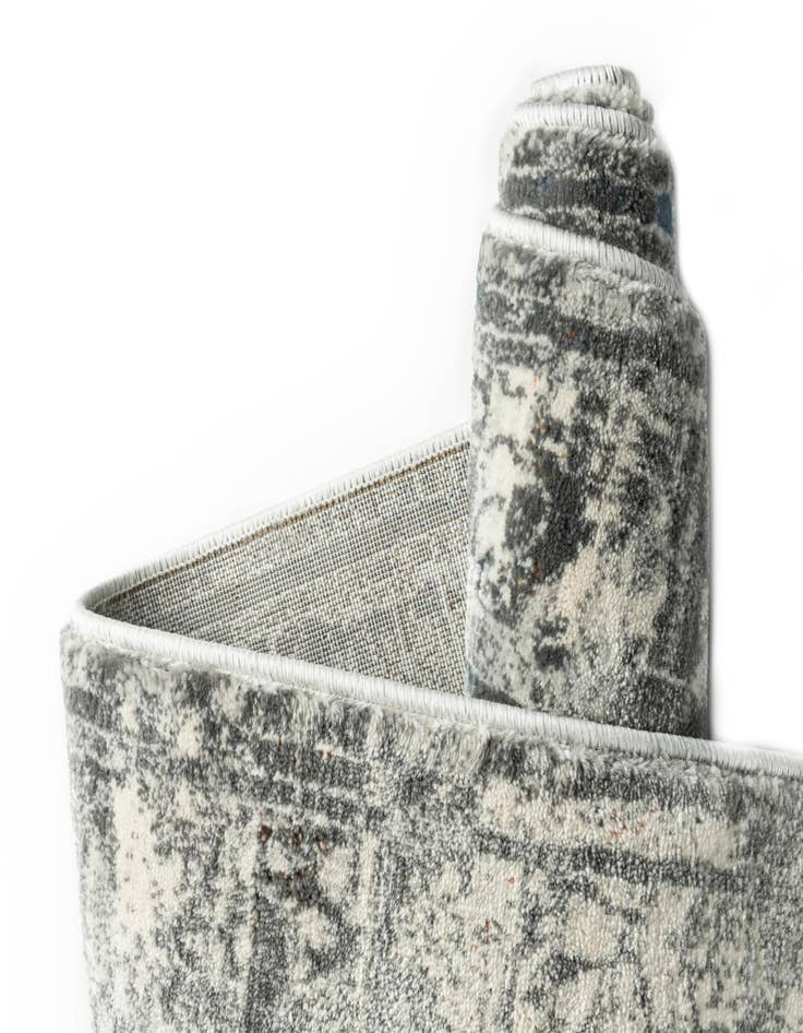 Detail image of  7' x 10' Finsbury Rug