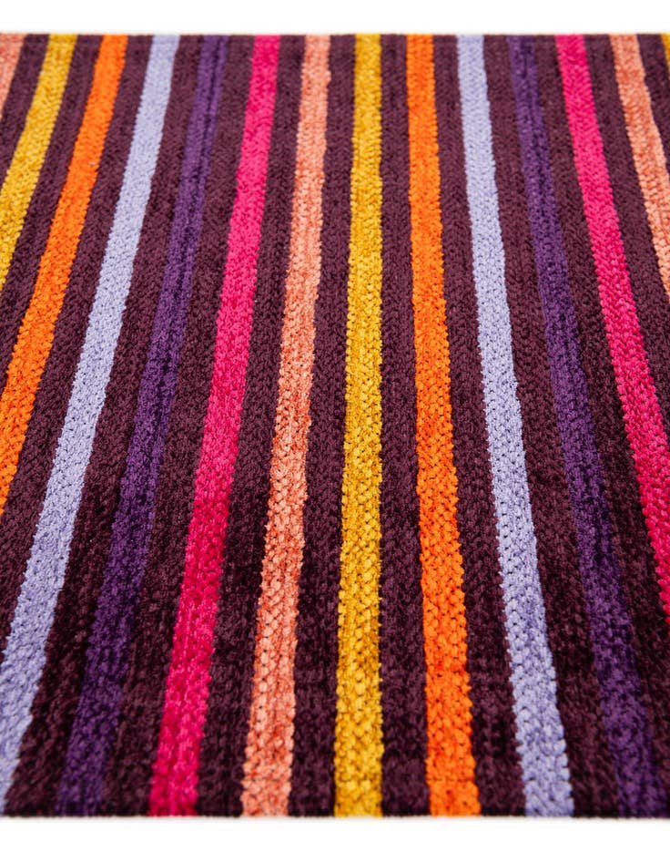 Detail image of  1' 10 x 2' 9 Flatweave Cotton Dhurrie Rug