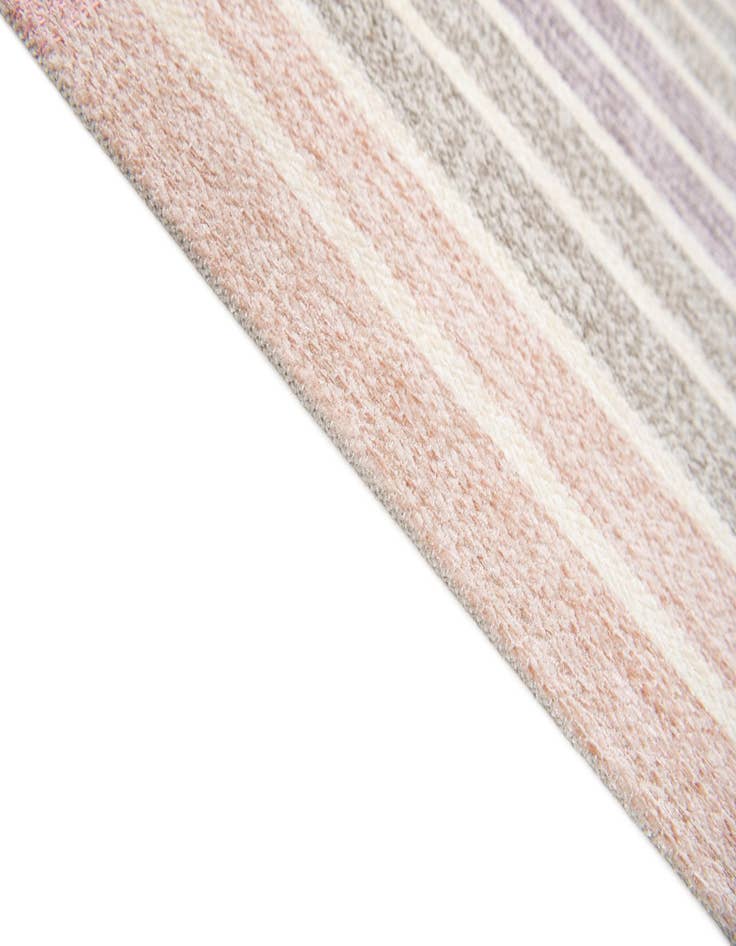 Detail image of  1' 10 x 2' 10 Flatweave Cotton Dhurrie Rug