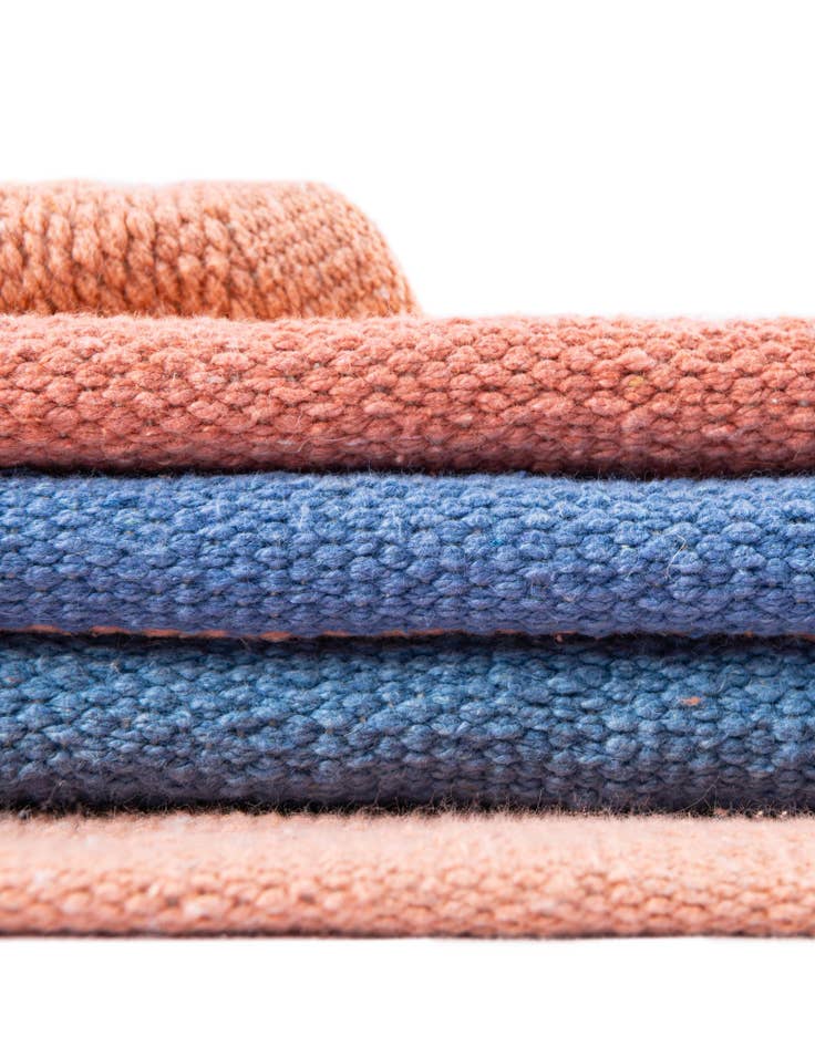 Detail image of  2' x 3' 1  Hand Woven Flatweave Cotton Dhurrie Rug