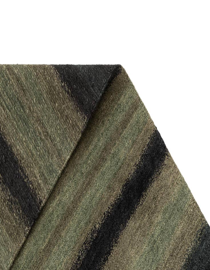 Detail image of  4' 9 x 7'  Hand Knotted Gabbeh Wool Rug