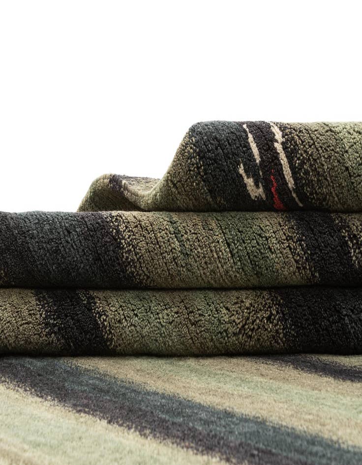 Detail image of  4' 9 x 7'  Hand Knotted Gabbeh Wool Rug