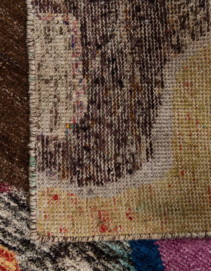 Detail image of  5' 3 x 7' 4  Hand Knotted Gabbeh Rug