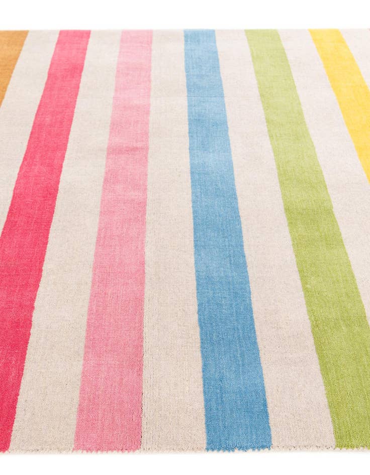 Detail image of  5' 2 x 8'  Hand Knotted Gabbeh Wool Rug