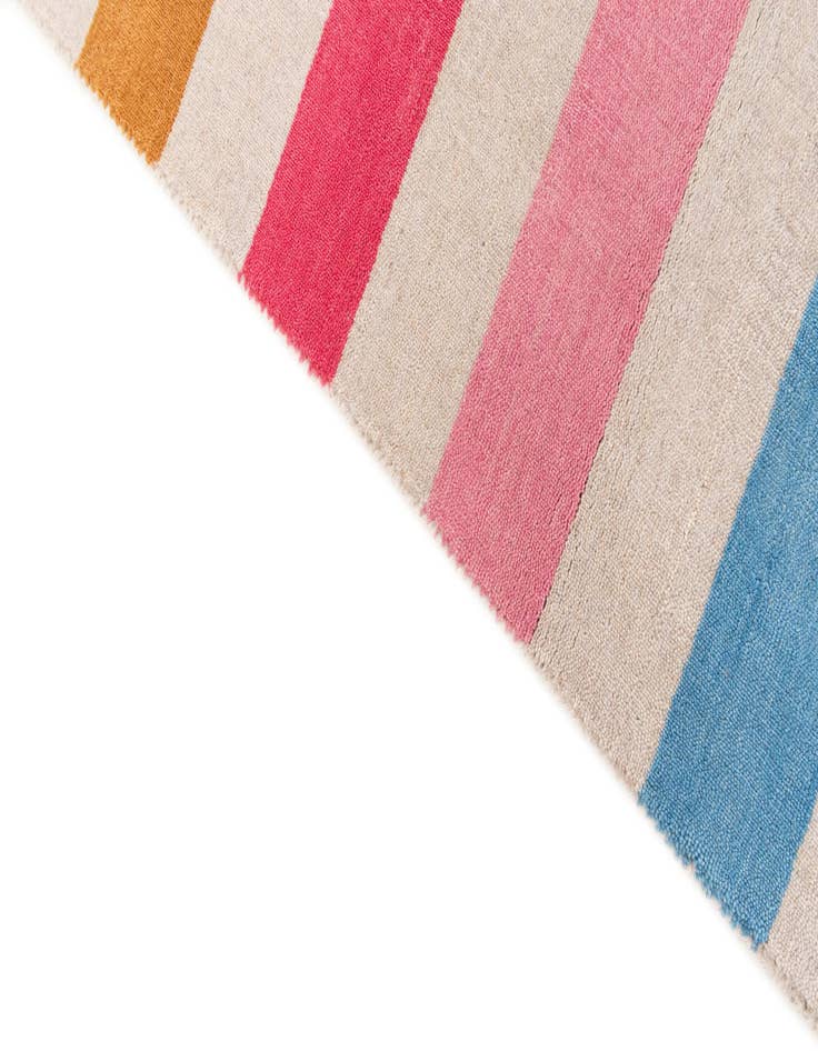 Detail image of  5' 2 x 8'  Hand Knotted Gabbeh Wool Rug