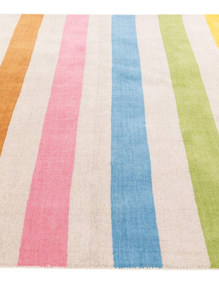 Detail image of  5' 2 x 8'  Hand Knotted Gabbeh Wool Rug