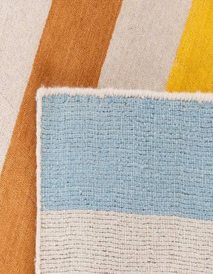 Detail image of  5' 2 x 8'  Hand Knotted Gabbeh Wool Rug