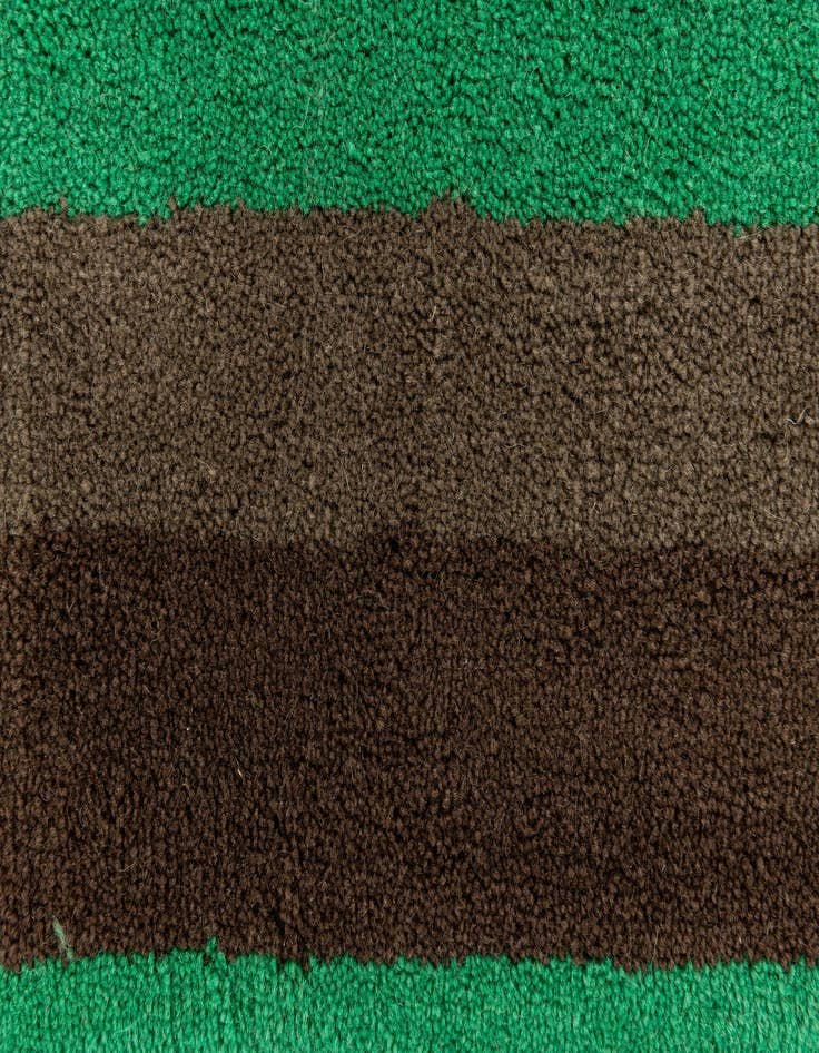 Detail image of  5' 7 x 7' 9  Hand Knotted Gabbeh Wool Rug