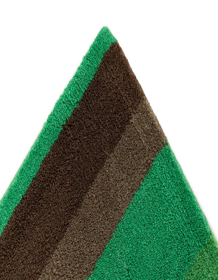 Detail image of  5' 7 x 7' 9  Hand Knotted Gabbeh Wool Rug