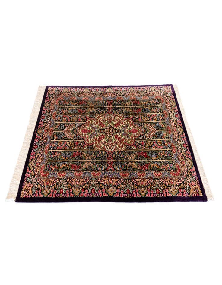 Detail image of  3' 3 x 4' 10 Ghom Silk Rug