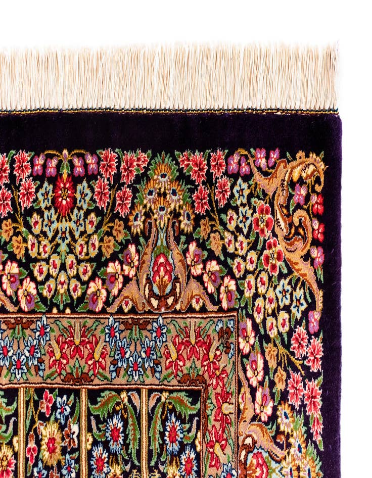 Detail image of  3' 3 x 4' 10 Ghom Silk Rug