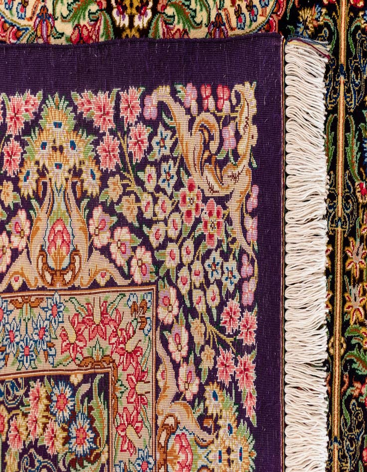Detail image of  3' 3 x 4' 10 Ghom Silk Rug